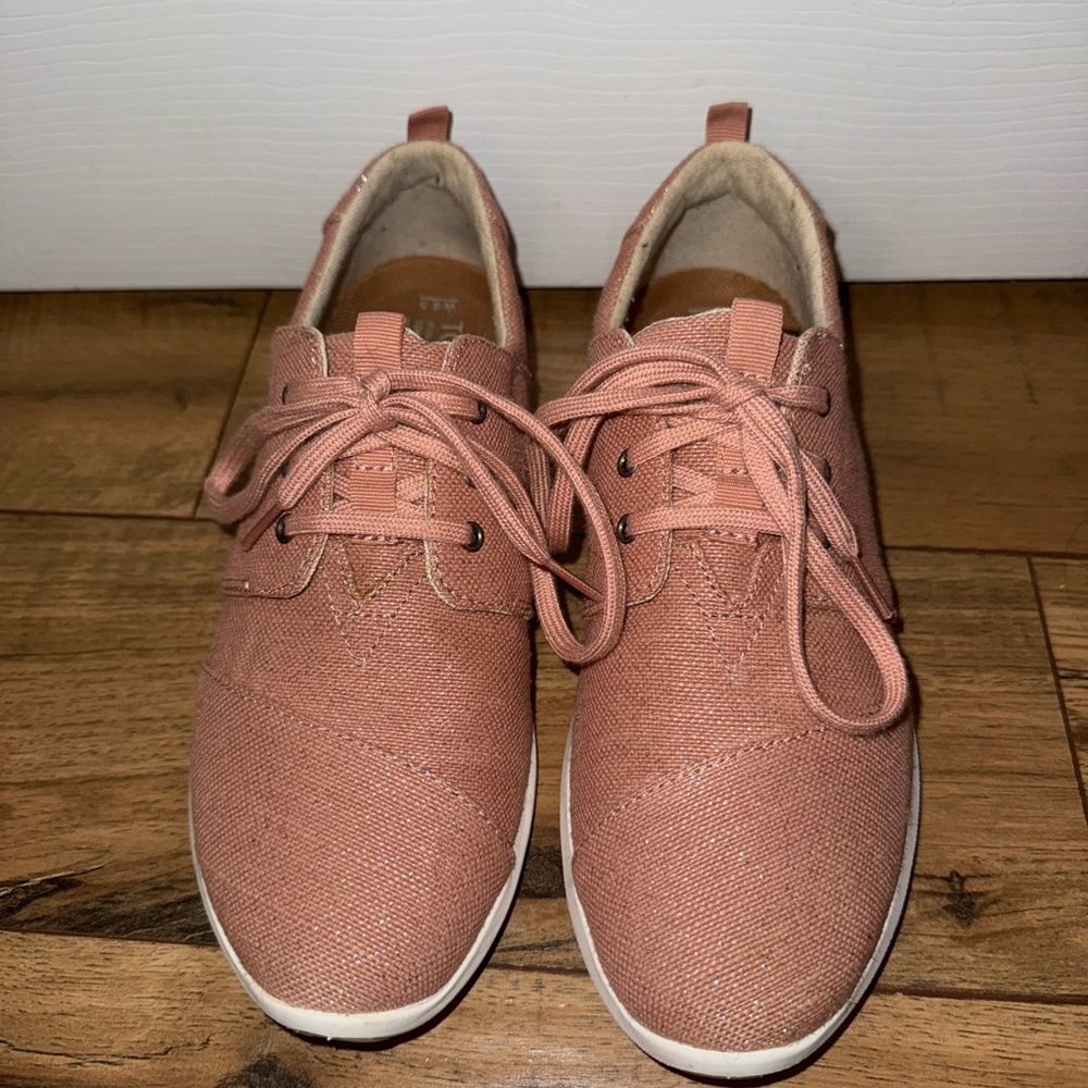 Toms Pink Women's Sneakers